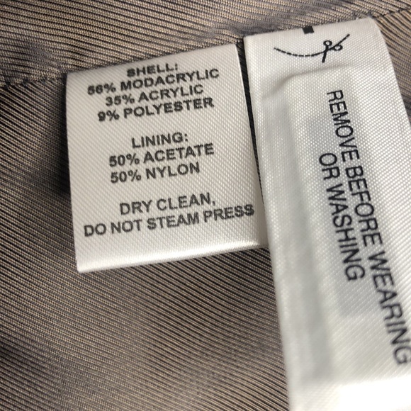 LOFT faux fur cropped vest - Picture 4 of 4